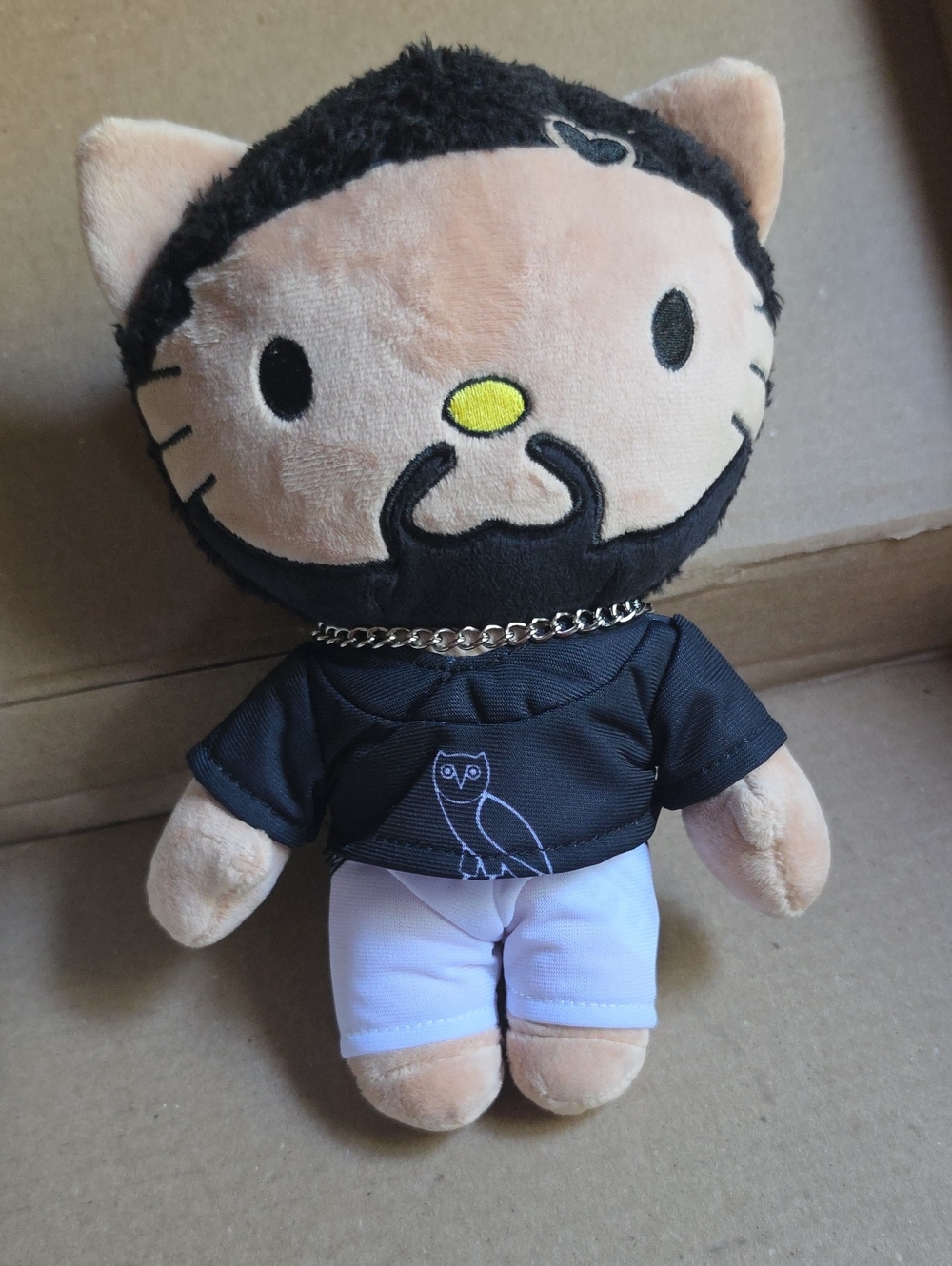 Hello Kitty Drake Fluffy Toy.